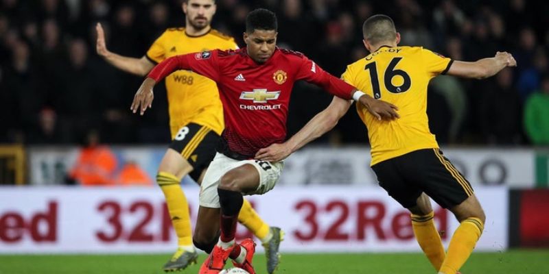 Soi phong độ gần đây của cả 2 đội Wolves vs Manchester United
